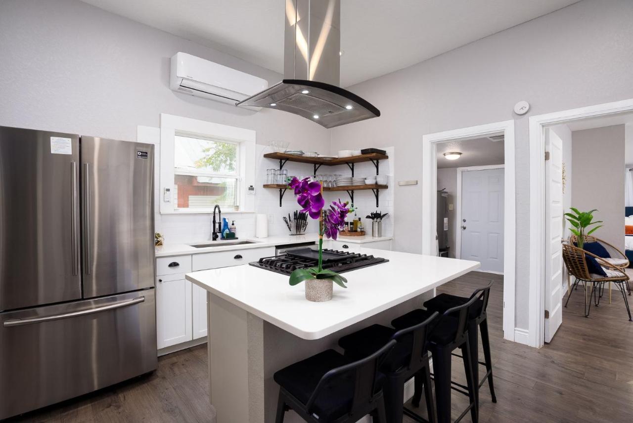 Modern 3 Bed, 2 Bath Home Minutes To Downtown & Alamodome Сан-Антонио Экстерьер фото